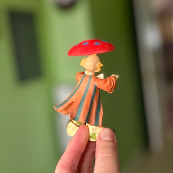 VTG Toriart Italian Clown Under Umbrella Figurine Cottagecore Art Decor - Picture 5 of 10